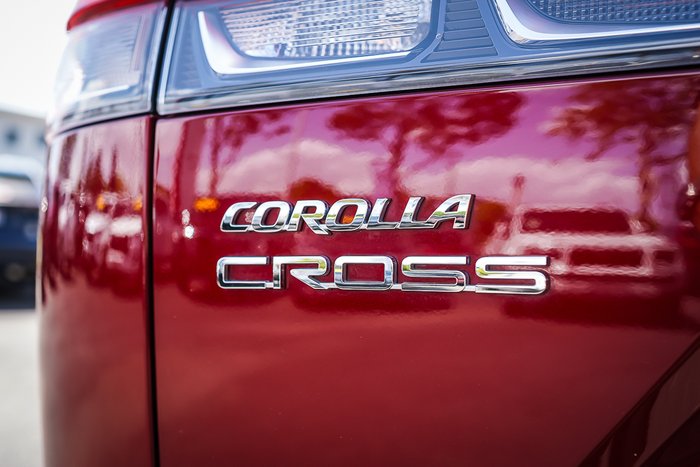 2025 Toyota Corolla Cross Hybrid GXL