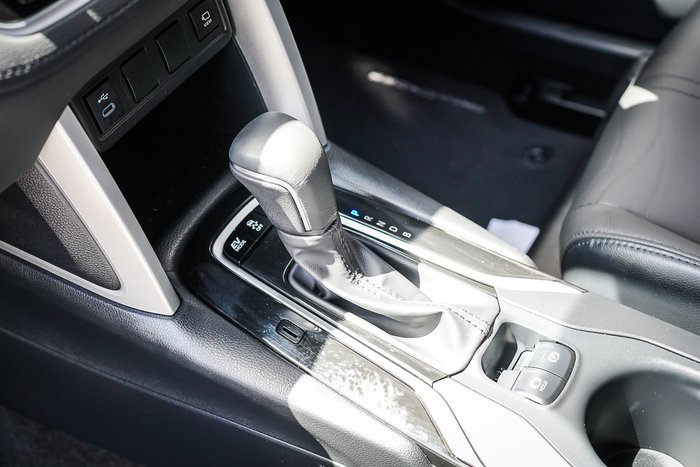 2025 Toyota Corolla Cross Hybrid GXL