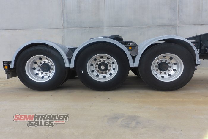 2019 Elphinstone Log Jinker