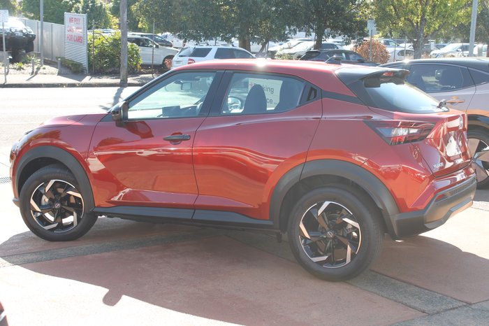 2025 Nissan JUKE ST