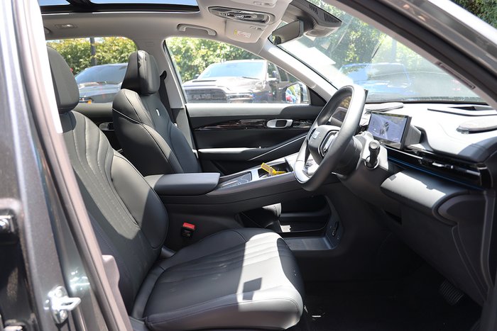 2026 Geely Starray Em-i