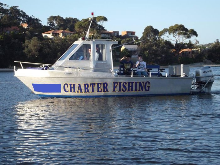 2000 COMMERCIAL CHARTER