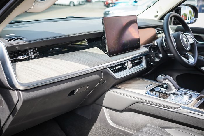 2025 GWM GWM TANK 500 VANTA HYBRID