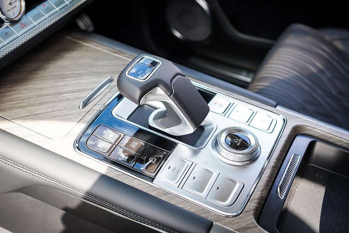 2025 GWM GWM TANK 500 VANTA HYBRID