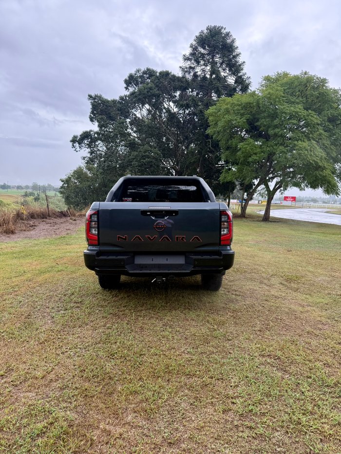 2025 NISSAN NAVARA PRO-4X