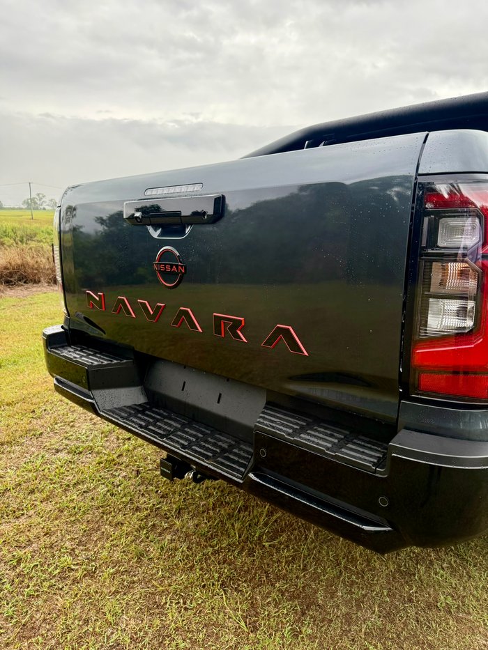 2025 NISSAN NAVARA PRO-4X