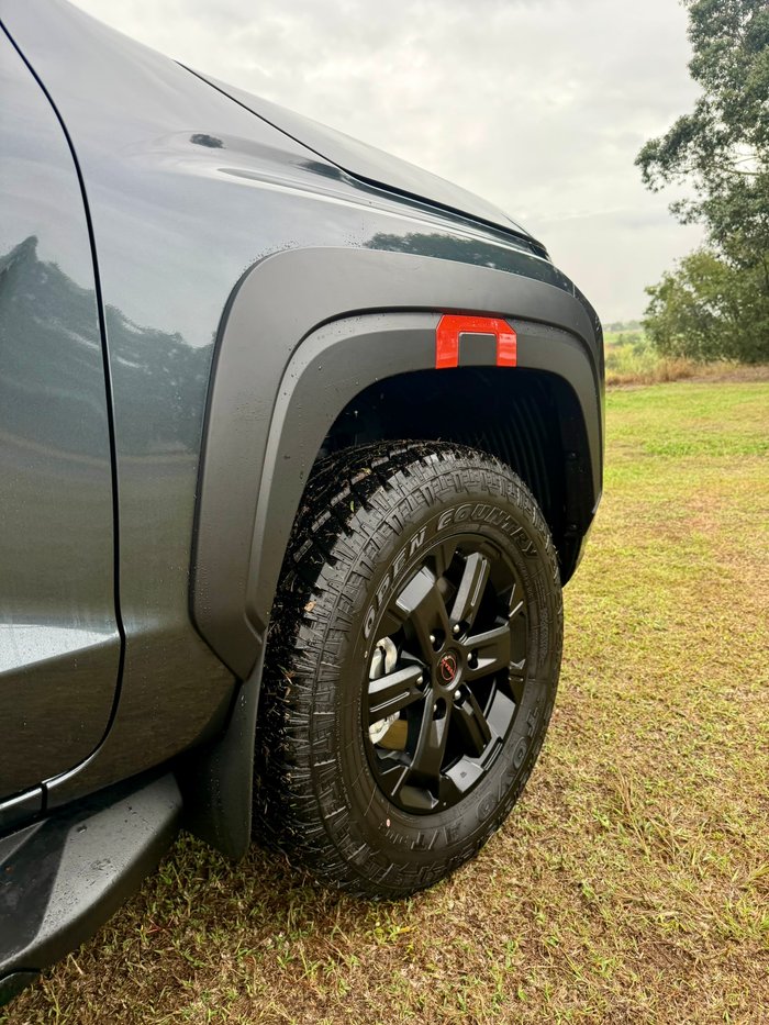 2025 NISSAN NAVARA PRO-4X