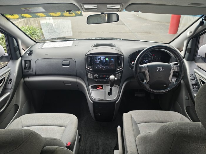 2018 HYUNDAI iMAX ACTIVE