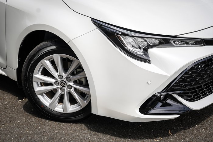 2025 Toyota COROLLA SX