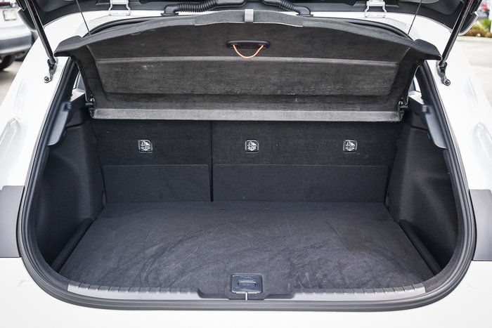 2025 Toyota COROLLA SX