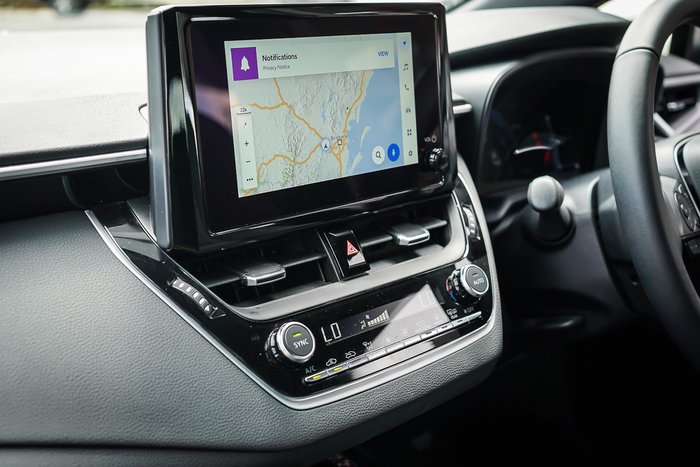 2025 Toyota COROLLA SX