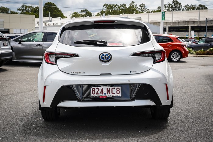 2025 Toyota COROLLA SX