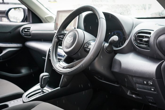2025 Toyota Yaris Cross Hybrid GXL