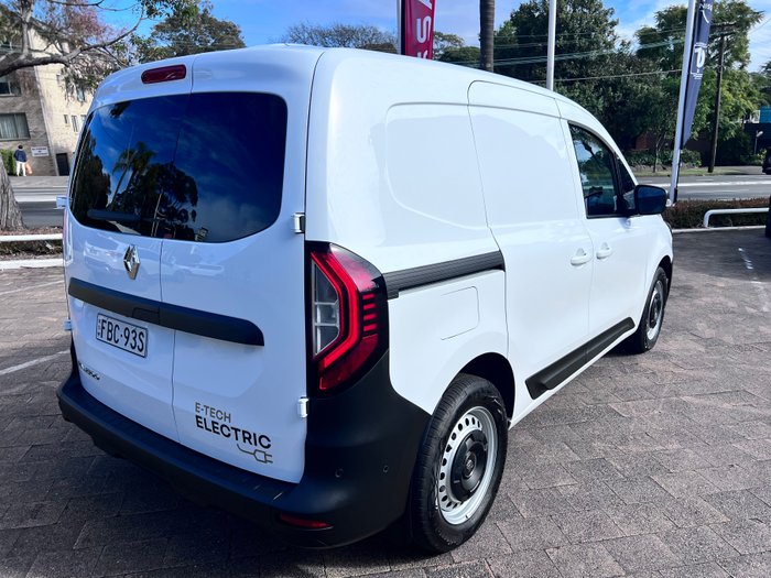 2023 Renault Kangoo E-Tech SWB EV45