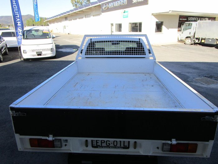2013 Nissan Navara RX