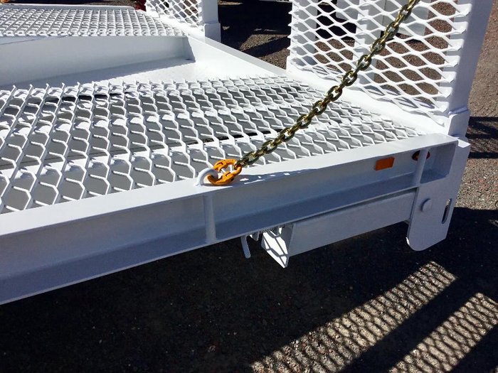 2019 TAG A LONG 7,5 Metre 25Ft Allextras Tool Box Water Bottle Spare Bhp Steel WHITE