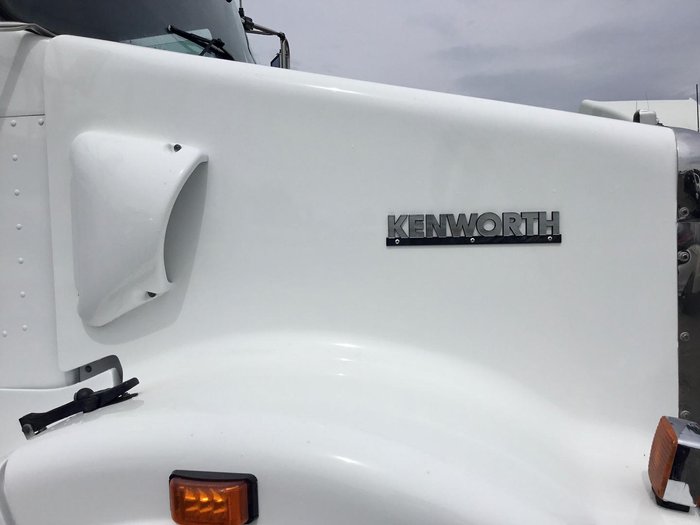 2013 Kenworth T409sar Xlocks Fullyspeced $127000+Gst NEW ENGINE 2YEARS AGO RECEIPTS WHITE