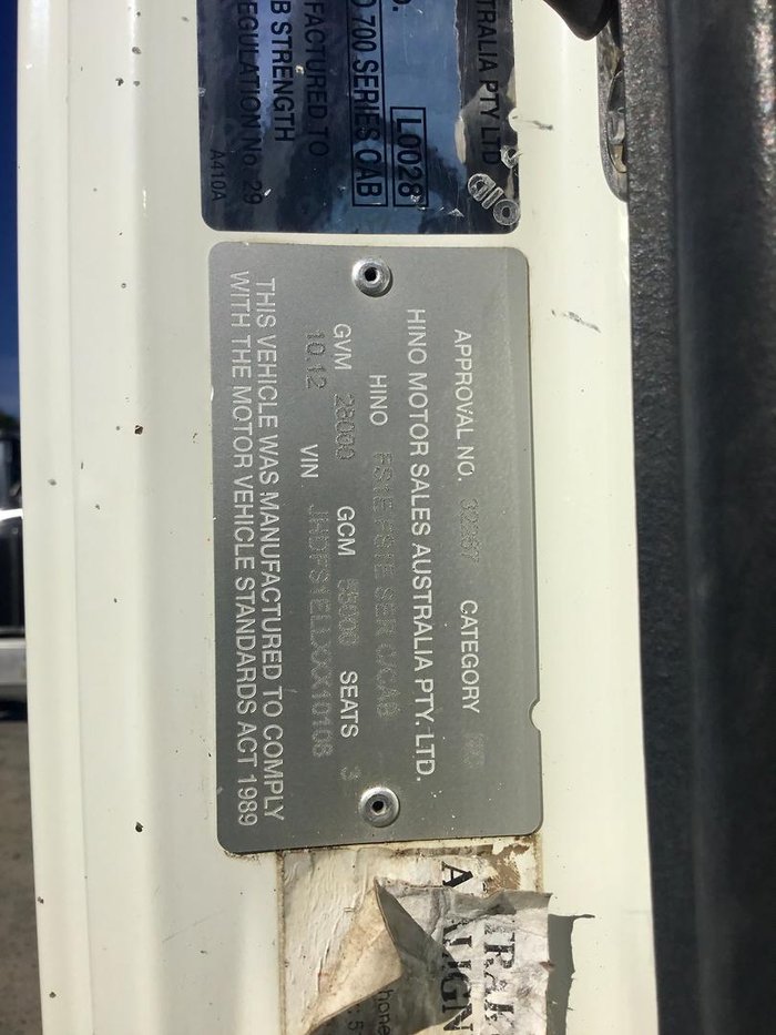 2013 Hino 2844 6X4 Trout River Live Bottom Body Ex Govt Low Klm Chip Spreader All Extras Fract New 2844 6X4 RIGIDS WHITE