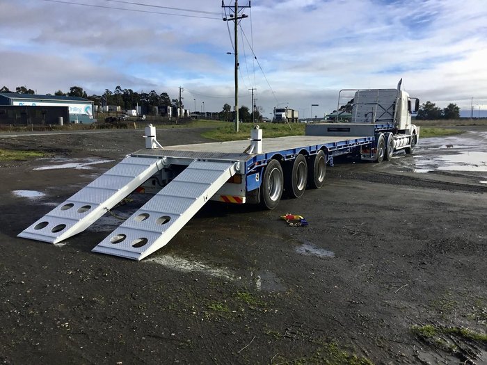 2018 STONESTAR Tri Axle Heavy Duty Pins Ramps Airbag $63000 Plus Gst BLUE