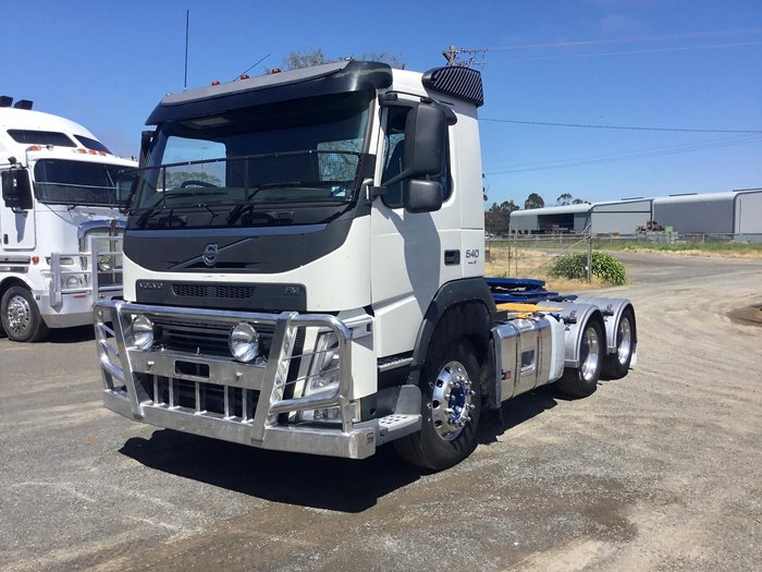 2015 Volvo Fm540 E5 Xlocks Full History A Bouble Rated $145500+Gst FM540 DAY CAB SUIT TIPPER WHITE