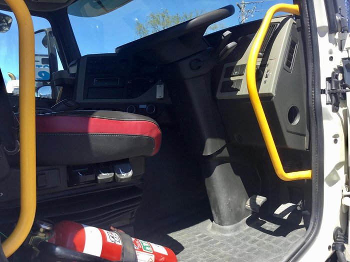 2015 Volvo Fm540 E5 Xlocks Full History A Bouble Rated $145500+Gst FM540 DAY CAB SUIT TIPPER WHITE