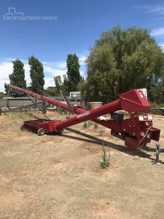 2023 Meridian SLMD 12 72 Swing Away Auger