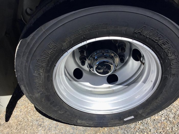 2020 TAGALONG 7,4 Mt Deck Hyd Ramps Leg Wb Tb Tie Downs Etc $30000+Gst WHITE