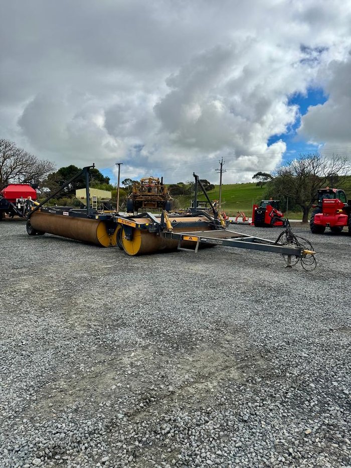 2023 Agshield 12-46-3 Landroller