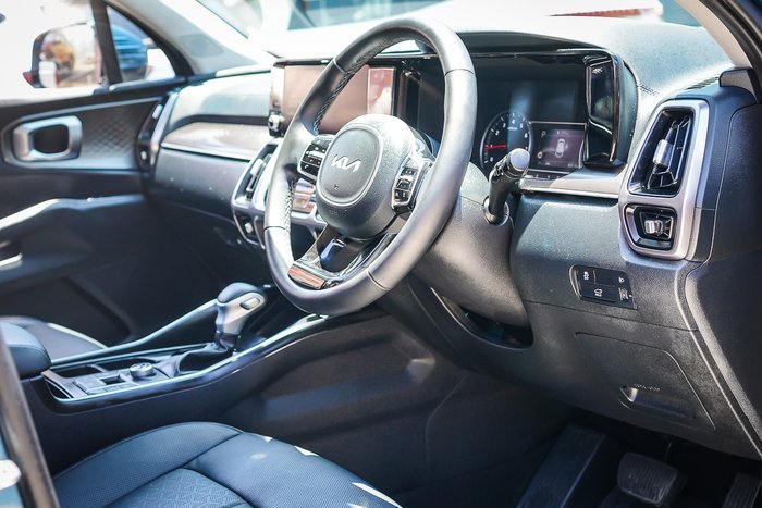 2022 KIA SORENTO SPORT+ 7 SEAT