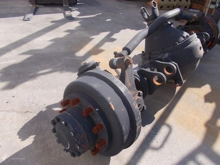 EATON FRONT STEER AXLE