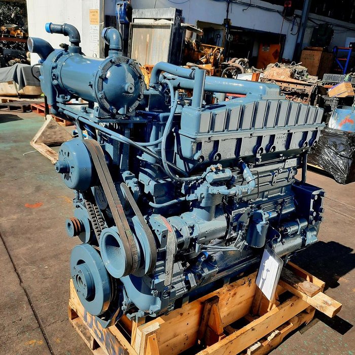 Cummins 300 Big Cam