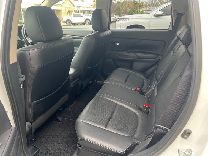 2015 MITSUBISHI OUTLANDER EXCEED