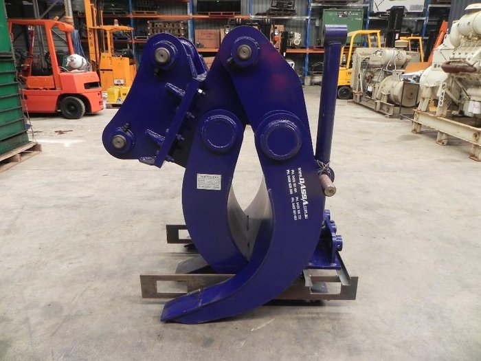 DASSA 1 30 tonne Grapples