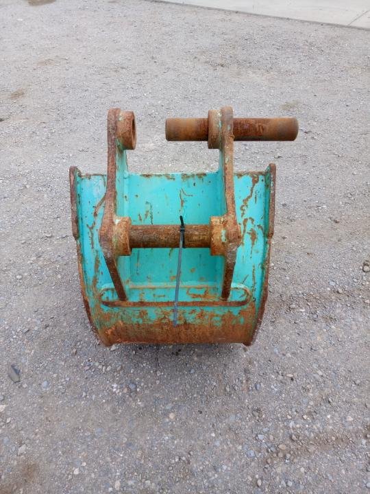 Oz 650mm dig bucket