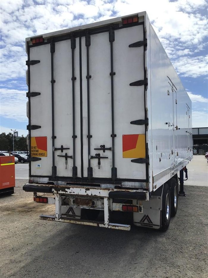 1993 FTE Fte2a Tandem 5 Door Refrigerated Pantec