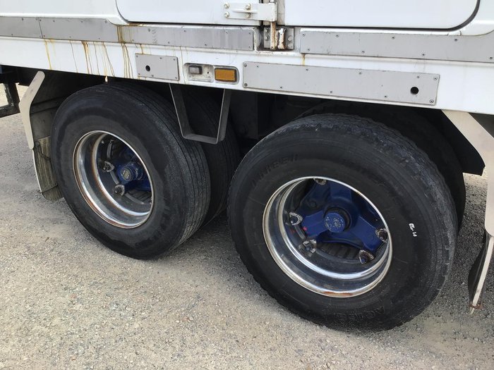 1993 FTE Fte2a Tandem 5 Door Refrigerated Pantec