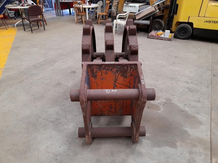 1993 Custom 24 Inch 3 Row Compaction Reel