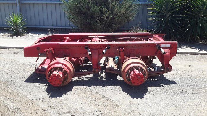 2000 Custom Chassis (Rear) Complete