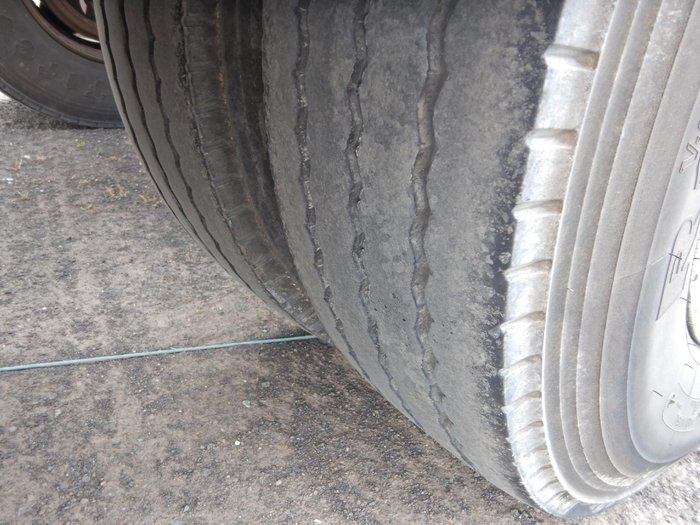 1996 Plunkett Triaxle Logging Skel B Double