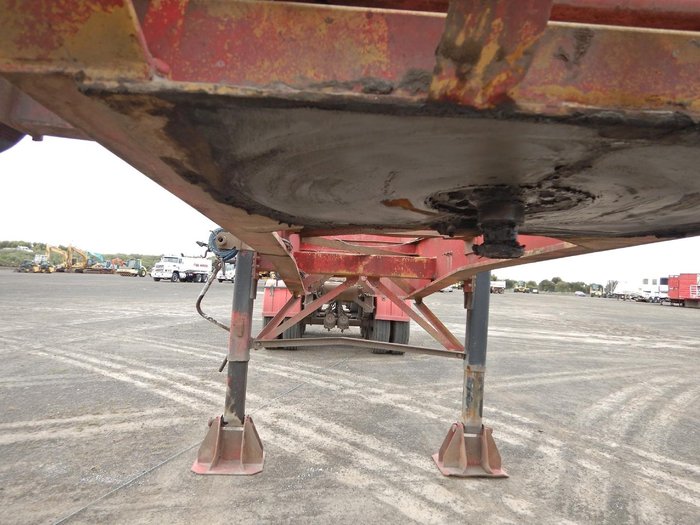 1996 Plunkett Triaxle Logging Skel B Double