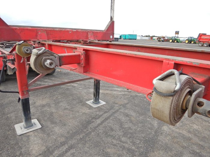 1996 Plunkett Triaxle Logging Skel B Double