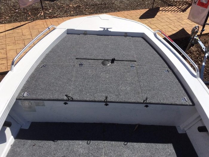 2025 Stacer 429S Proline Angler