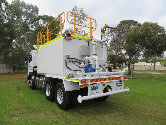 2024 UD Cw Series White