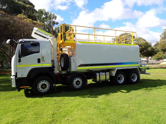 2025 Isuzu F Series FYH 300-350 White