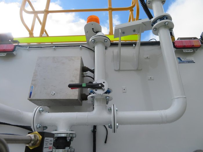 2024 UD Quon CG 30 360 White