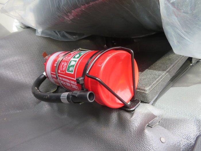 2024 UD Cw Series White