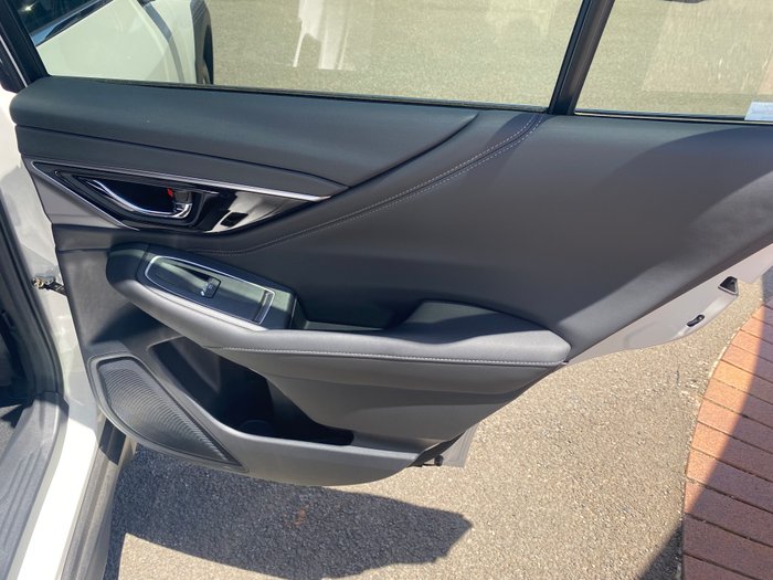 2024 SUBARU OUTBACK AWD TOURING XT