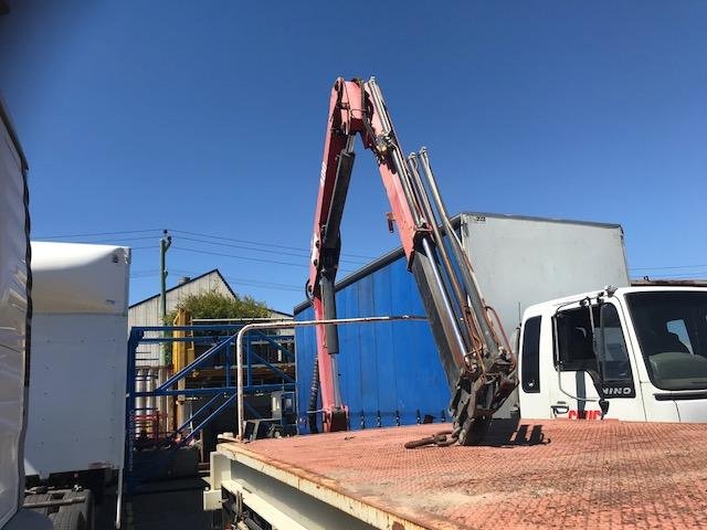 2007 Mitsubishi Fighter FM67FP WHITE