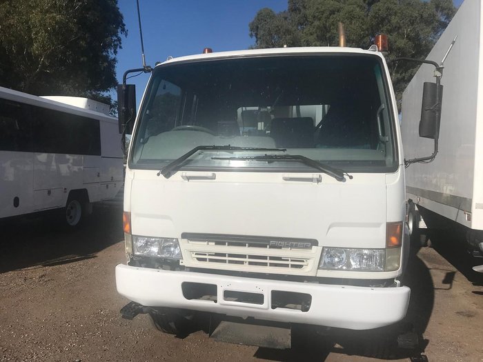 2007 Mitsubishi Fighter FM67FP WHITE