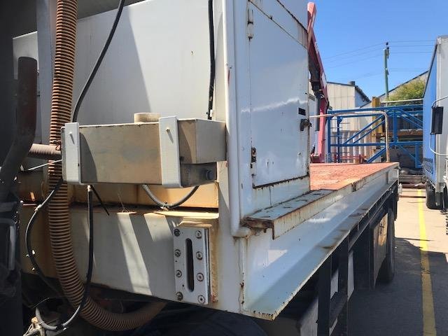 2007 Mitsubishi Fighter FM67FP WHITE